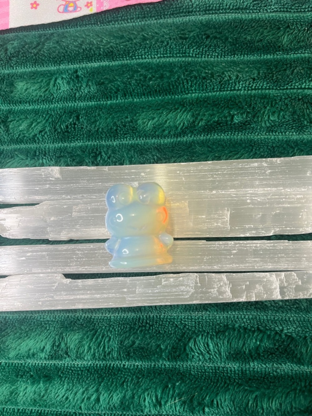 Opalite Kerropi Carving